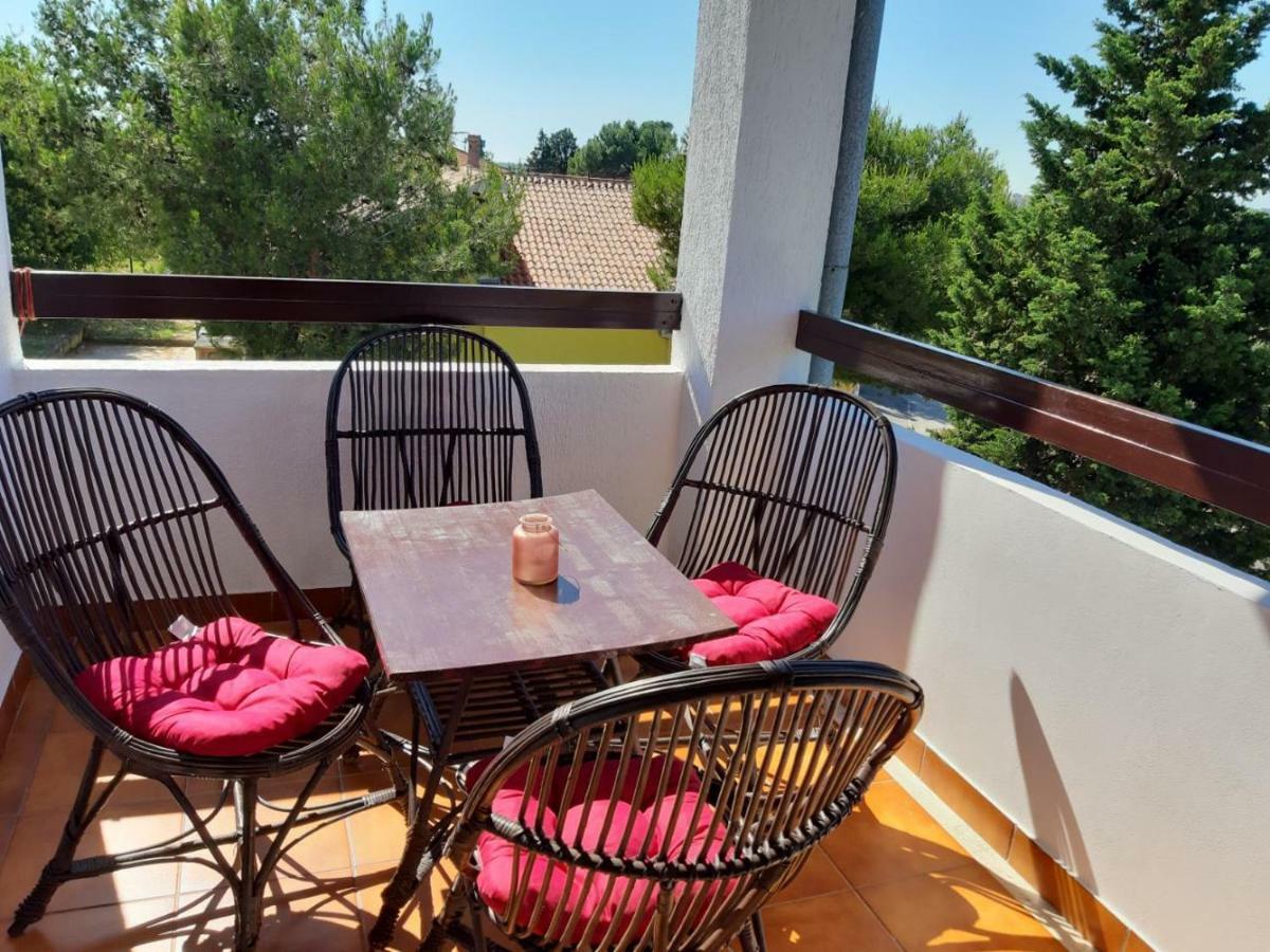 Apartman Igy Vinkuran Extérieur photo