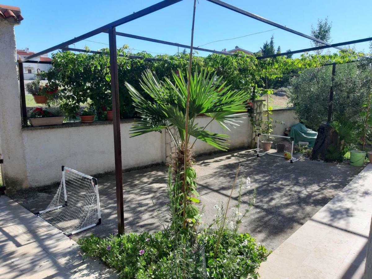 Apartman Igy Vinkuran Extérieur photo